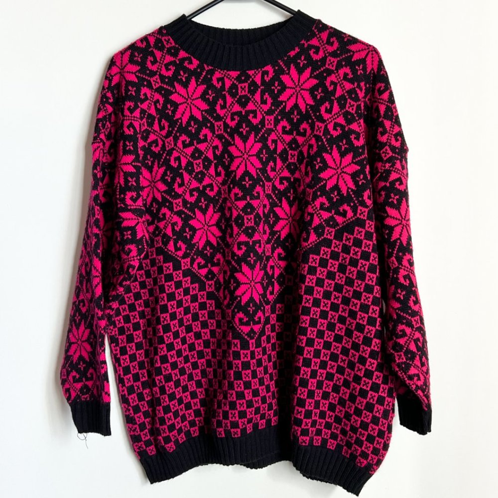 Vintage L/XL Black & Pink 80s 90s Sweater Floral Snowflake Goth Grunge Punk Rock